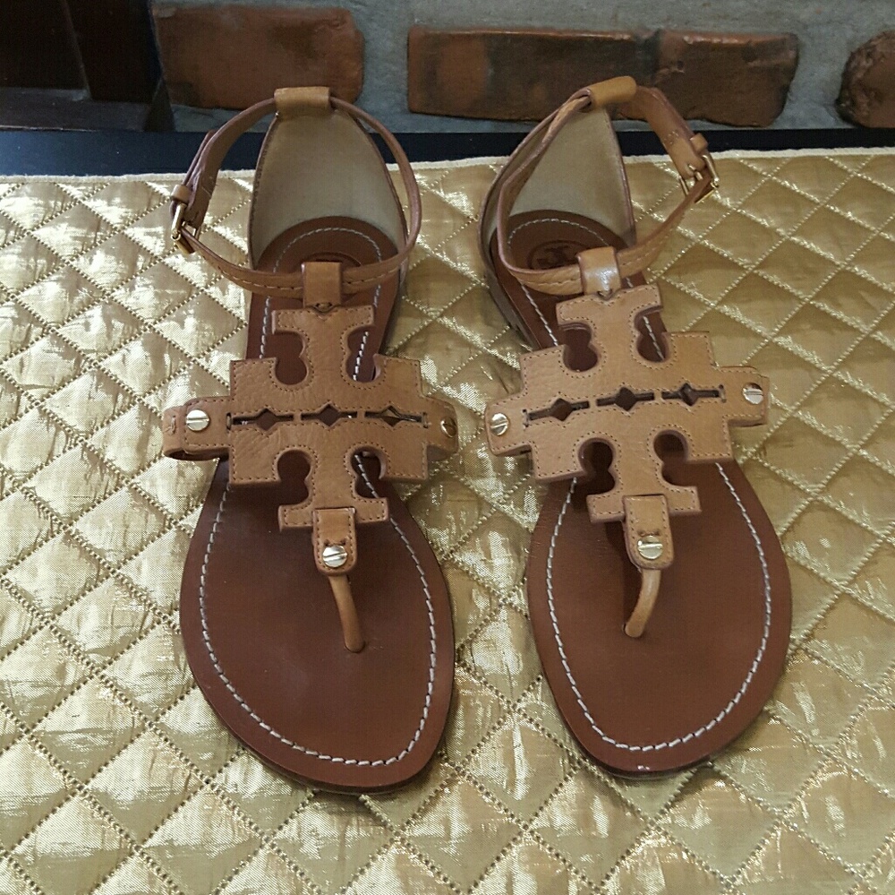 SOLD!!!!!Tory burch phoebe sandal